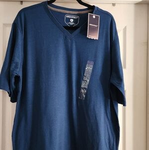 Architect Men's Blue T-Shirt/V-Neck